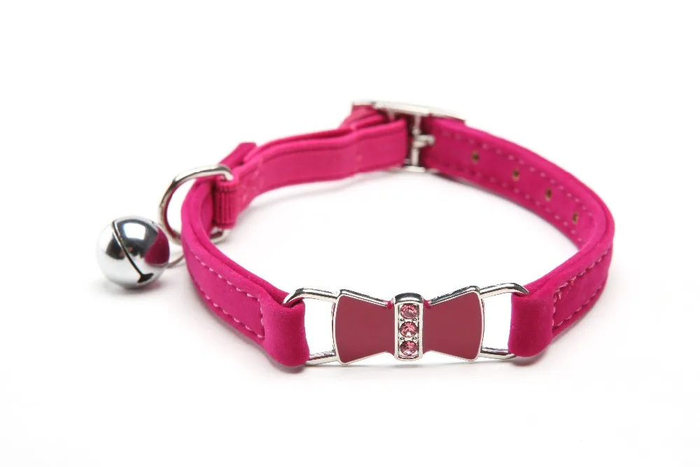 Товары для животных Моды Bling Бархат Дизайн Kitty Cat Галстук-Бабочку воротник Снабжении Безопасности Эластичный Бесплатно с Белл Собаки Поводок Набор жгут