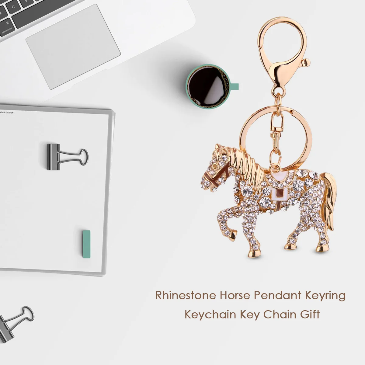 С лошадью из стразов кулон брелок подарок(случайный цвет