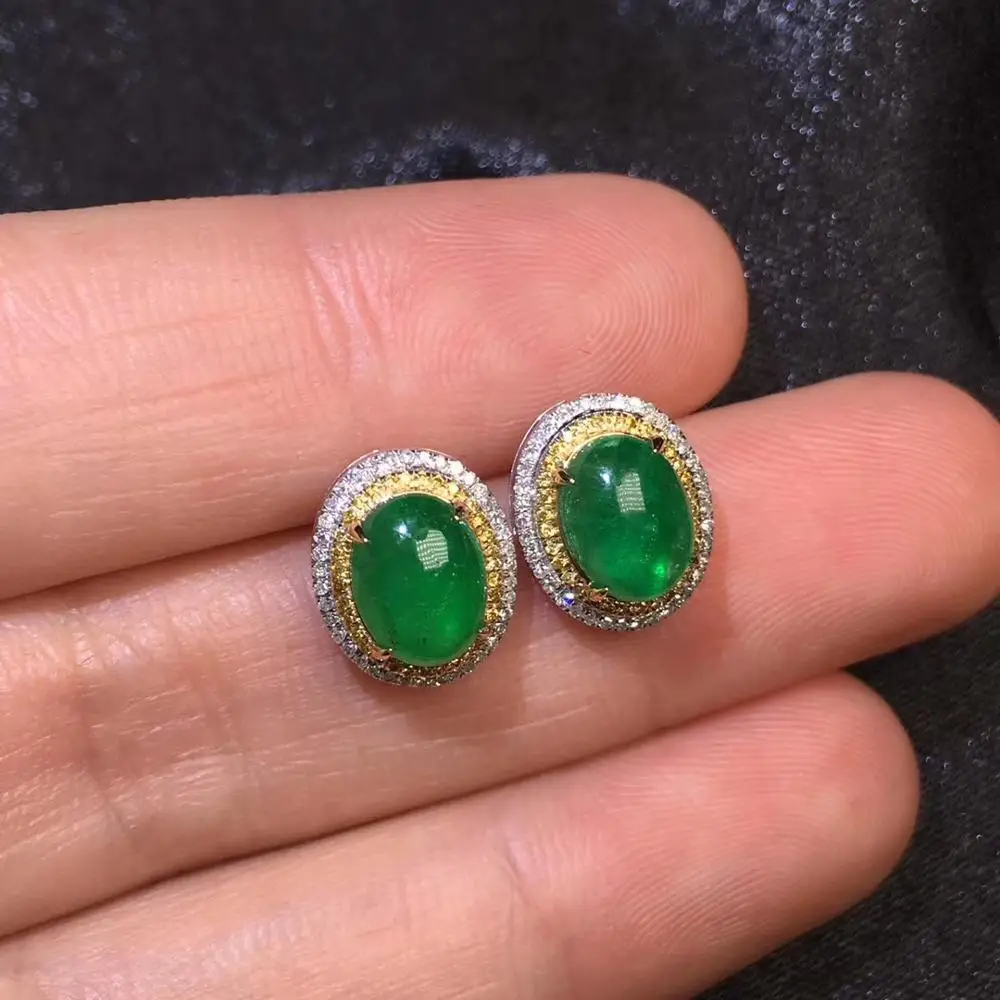 Женские серьги гвоздики из 18 каратного золота с натуральным изумрудом 100%