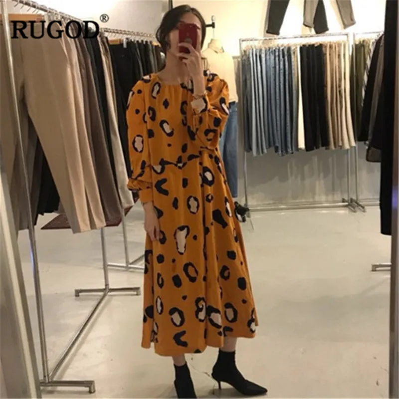 Женское платье с леопардовым принтом RUGOD Длинное свободное круглым вырезом и