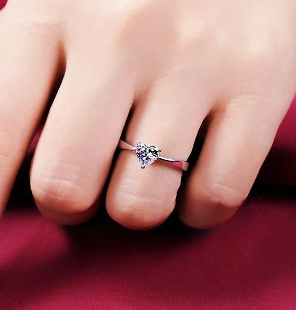 Оптовая продажа королевский дизайн 1 карат в форме сердца милый стиль