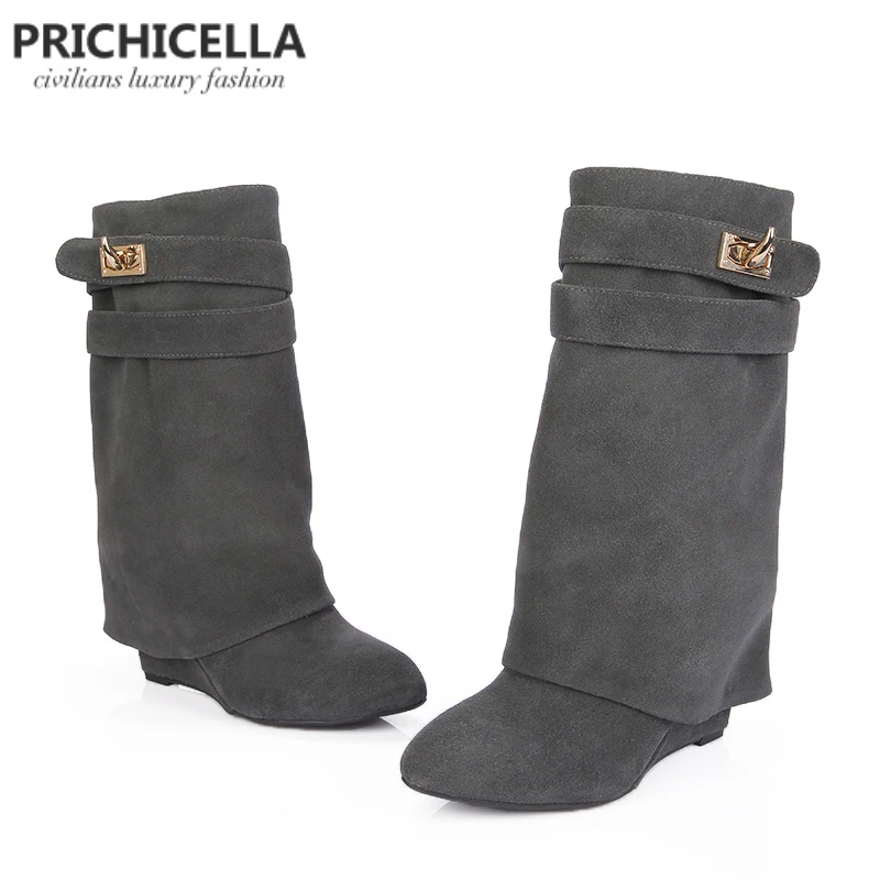 PRICHICELLA/черные ботинки из коровьей кожи с замочком; Ботильоны на танкетке с острым носком в байкерском стиле; size34-42
