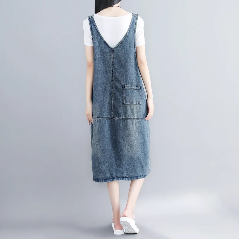 Женское джинсовое платье винтажное длинное большого размера с подтяжками