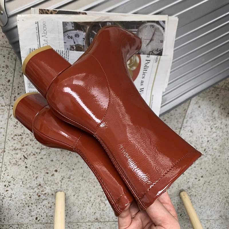 2020 г. зимние женские ботильоны модные пикантные полусапожки на низком квадратном