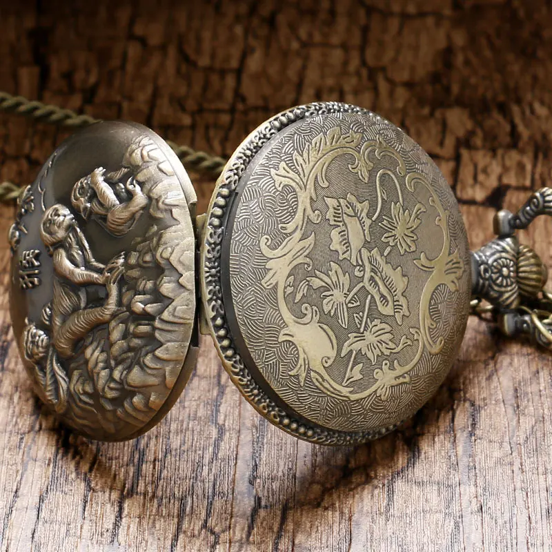 

2020 Fashion Monkey Pattern Antique Bronze Design Pocket Watch Vintage Fob Watches For Men Women With Chan Best Gift