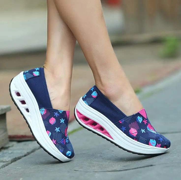 Повседневные Дышащие парусиновые туфли на танкетке; Chaussure Femme; женская обувь на платформе; женские кроссовки; zapatos mujer