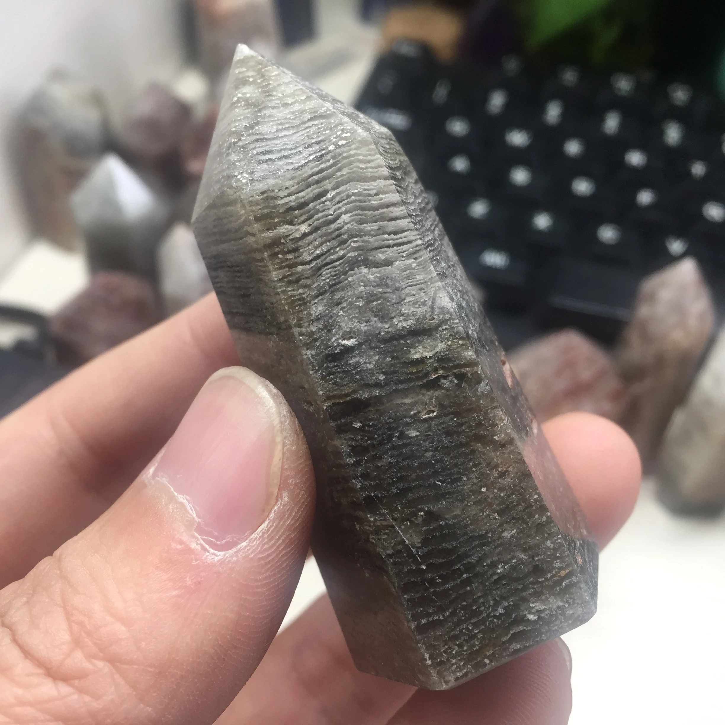 65 г натуральный заживляющий кристалл иерархический Phantom Quartz Wand Украшение камень #