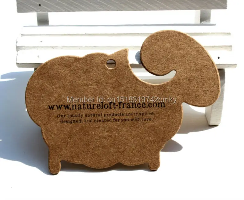 

1000 pcs a lot 700 gsm matte black cardboard paper tag with black Spot UV Logo/custom clothing hang tag/garment paper tags brand