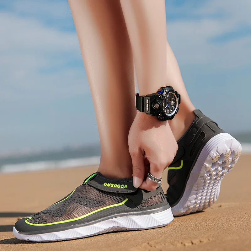 Сандалии мужские сетчатые с мягкой подошвой дышащие легкие пляжные туфли для