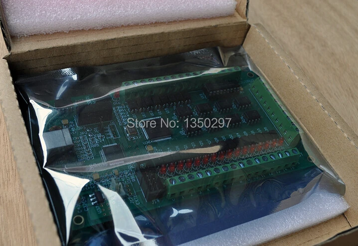 4-осевой ЧПУ USB-контроллер движения 200 кГц для шагового двигателя Бесплатная