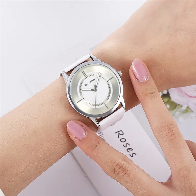 Женские Аналоговые кварцевые часы с круглым циферблатом и кожаным ремешком |