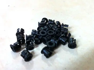

500pcs 3mm Black Plastic LED Holders Case Cup Mounting