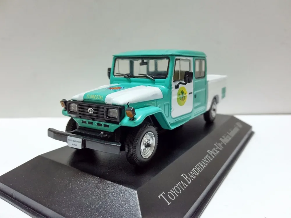 I XO 1:43 TOYO TA Bandeirante игрушки из металлического сплава для детей детские модель
