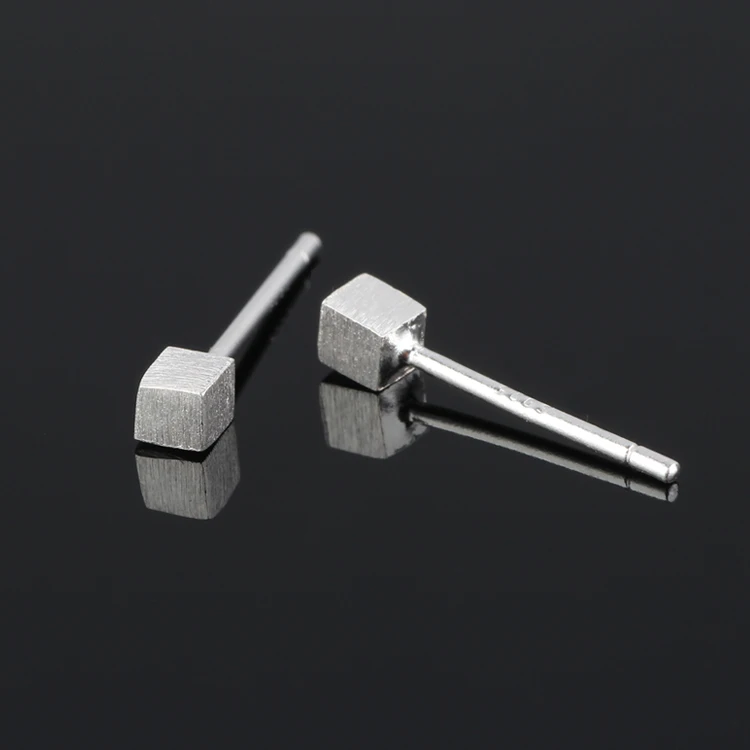 2017 новые поступления серебряного цвета кубические Коробочные серьги для женщин