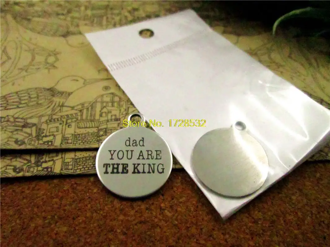 

10pcs-stainless steel Charms "Dad you are the king " DIY Charms Pendants for necklace/bracelet/keychain DIY jewelry