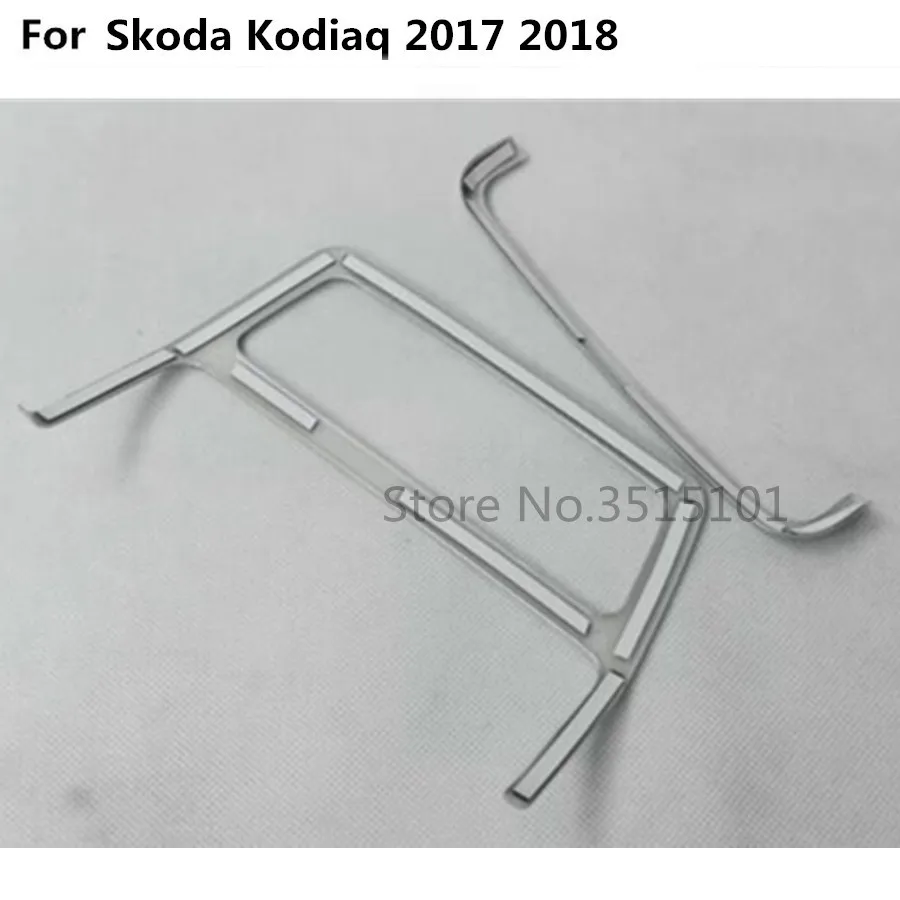 Внутренняя отделка салона автомобиля задний хвост верхняя часть кондиционера