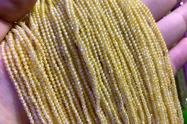 yellow Wholesale AAA 2mm Natural Zircon Faceted Round Natural Stone Beads Beads For Jewelry Making DIY Bracelet necklace - Цвет: yellow
