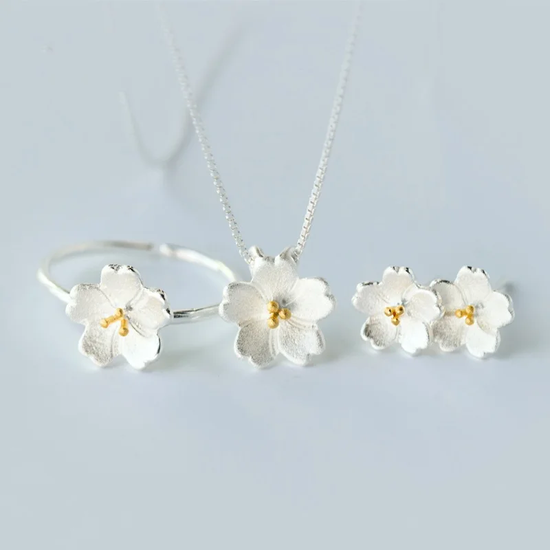 Кольцо с серебряной вишней детское кольцо в Корейском стиле простое