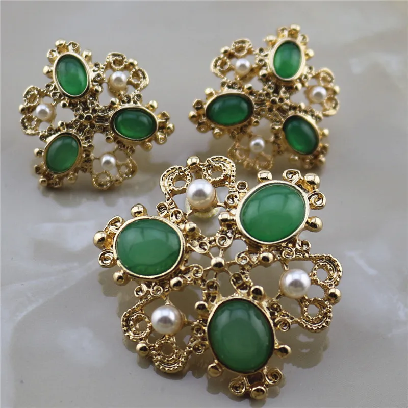 Набор сережек-гвоздиков в стиле ретро с полудрагоценными камнями из серебра