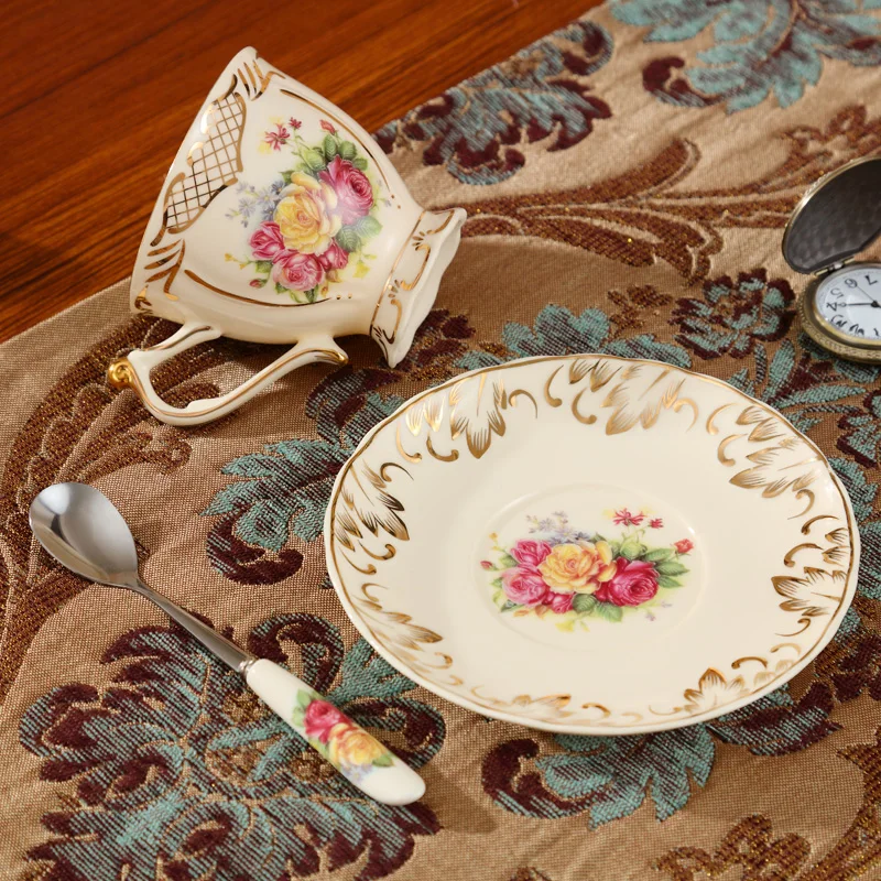 Новый набор керамических кофейных чашек комплект из трех предметов с ложкой