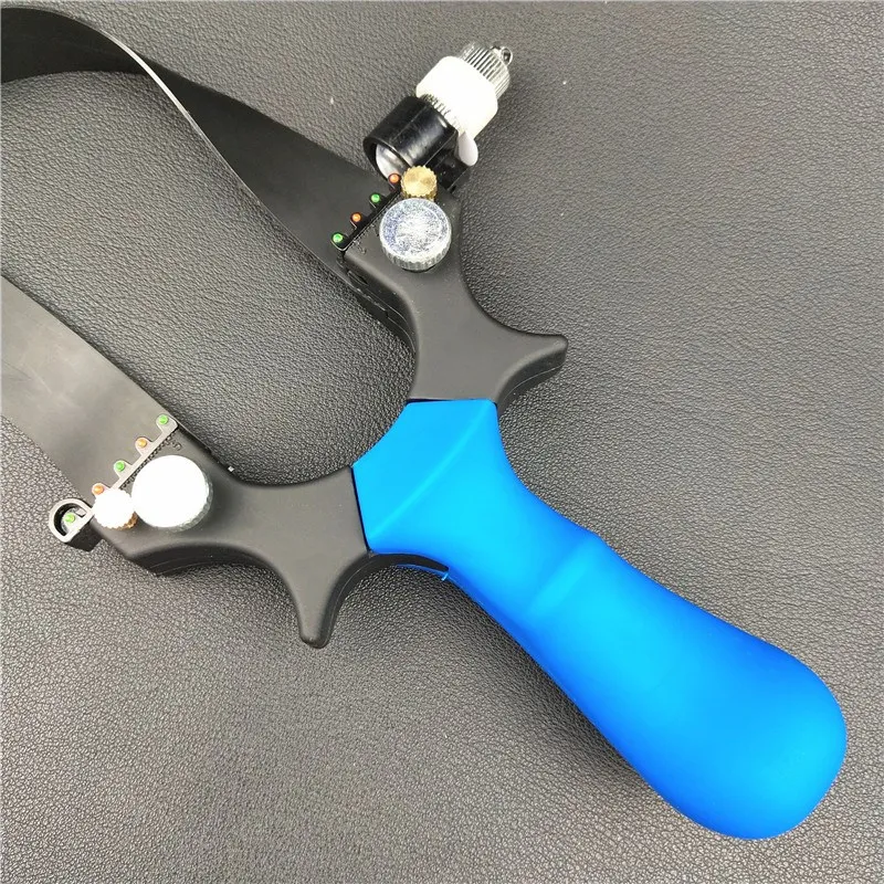 

Outdoor hunting slingshot catapult powerful slingshot shooting black resin slingshot multi-focus line with LED light accurate 18