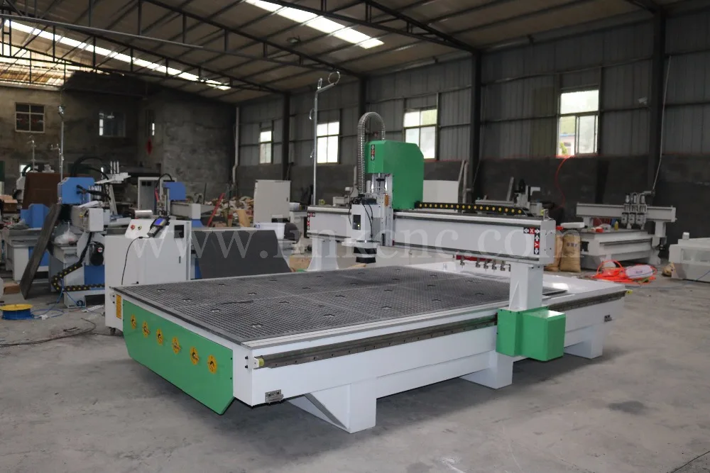 Новый продукт авто инструмент changer cnc маршрутизатор/Деревообработка Италия