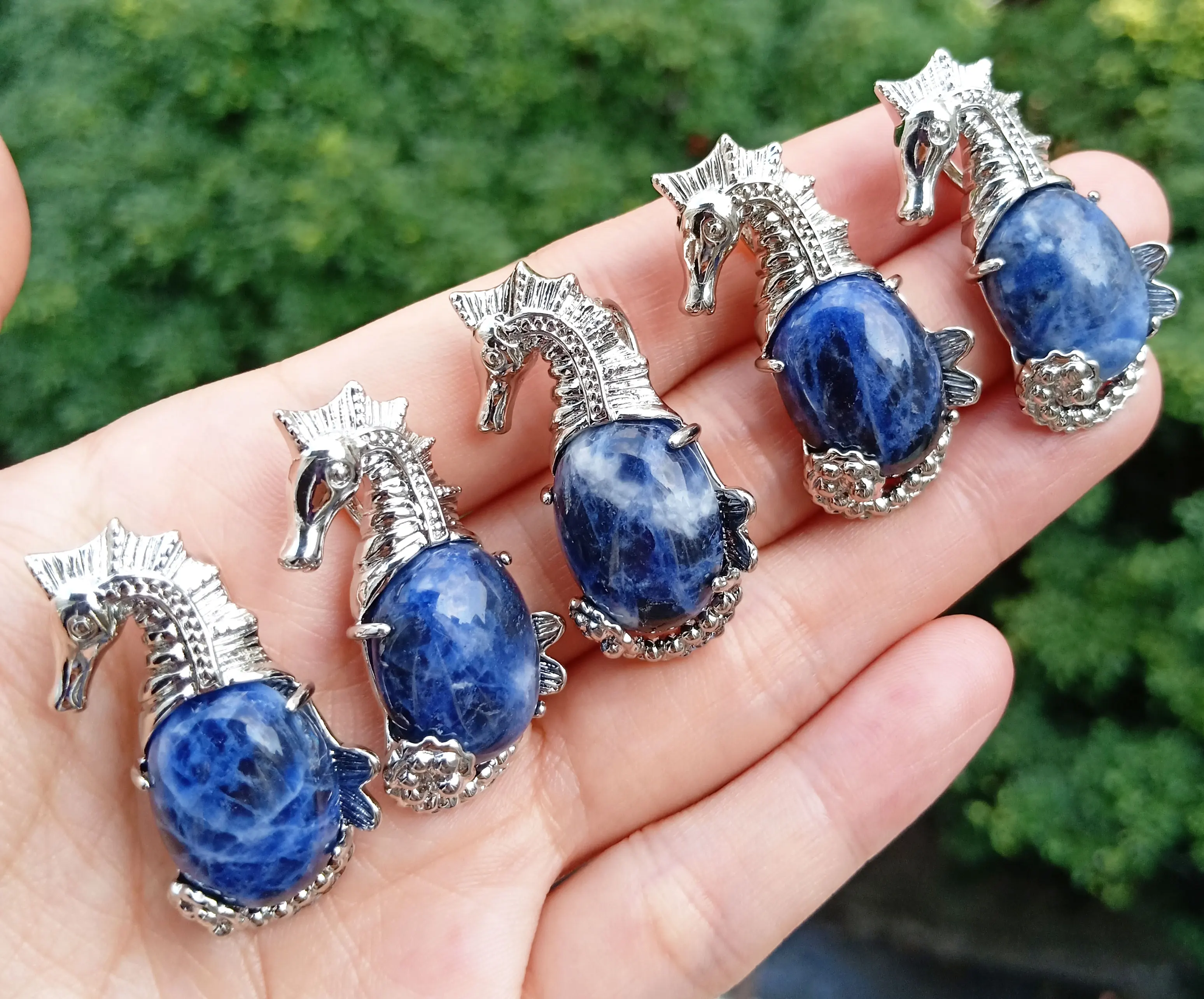 5 шт Sodalite подвески белый бирюзовый камень Бусины энергии Рейки амулет для