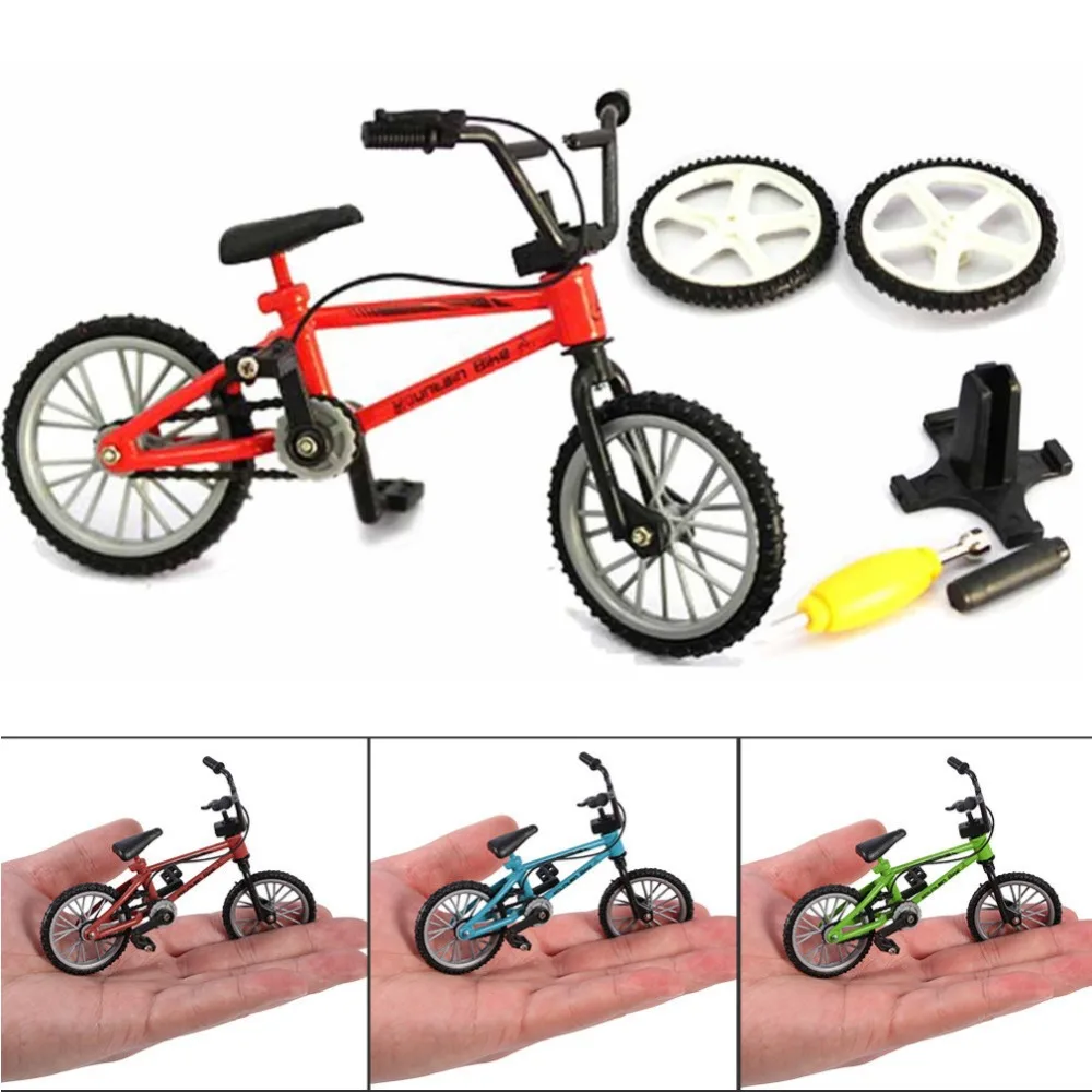 Мини палец велосипед Флик с всадниками случайный цвет Finger Bikes игрушки BMX Модель