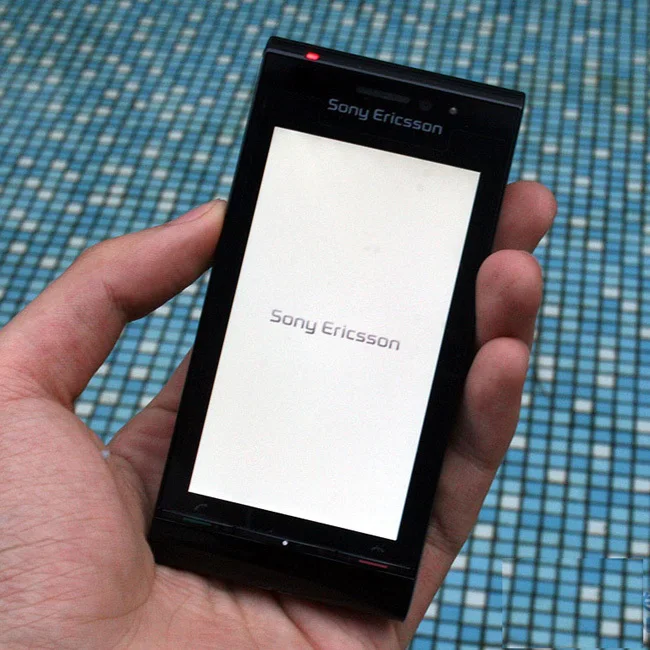 Оригинальный разблокированный Sony Ericsson U1 U1i Satio мобильный телефон 3G 12 МП Wi-Fi GPS