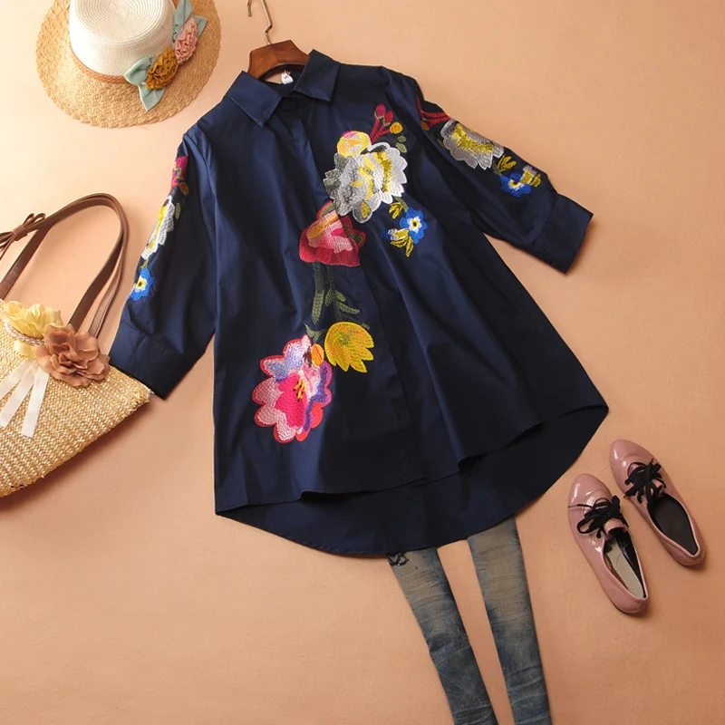 Spring and Summer Elegant Women Shirts Embroidery Loose Casual Shirts Seven-Sleeve Large Size Shirts