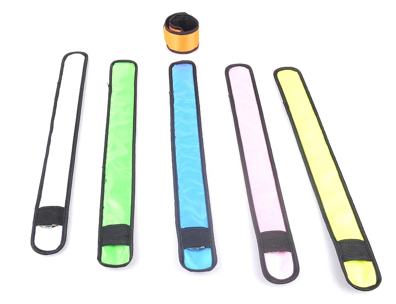 100 шт./лот из светодиодов мигающий подсветкой светоотражающие пощечину оснастку