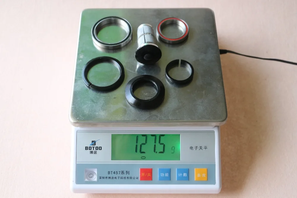 Велосипедная гарнитура EBike Taper top 1 1/8 &quotна пуху 1/2&quot из карбона для дорожного