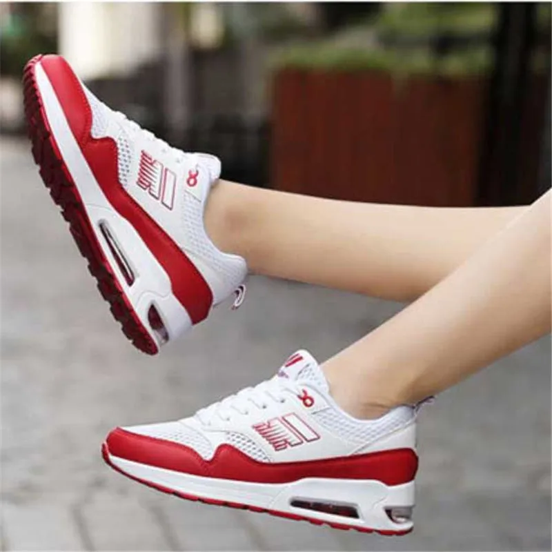 Новинка 2019 маленькие грязные туфли для женщин со звездами пожилых пар белые на