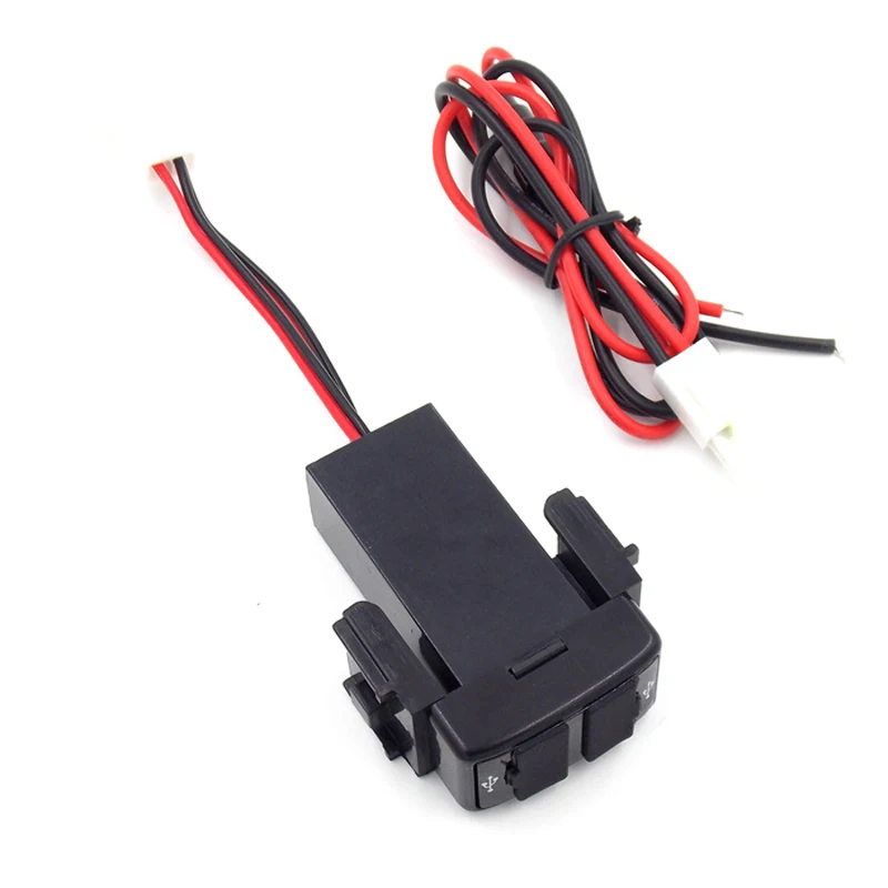 Biurlink 3 вида стилей автомобильное зарядное устройство Зарядка двойной USB разъем/AUX USB интерфейс порт для Nissan Teana Sylphy для телефона gps