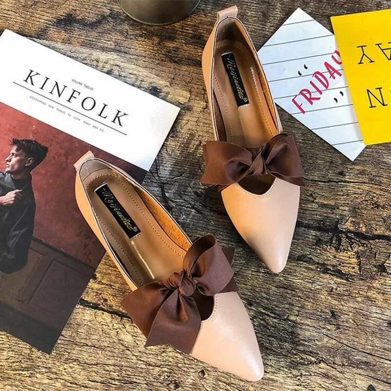 Новинка весны 2019 женские лоферы на плоской подошве с большим бантом острым