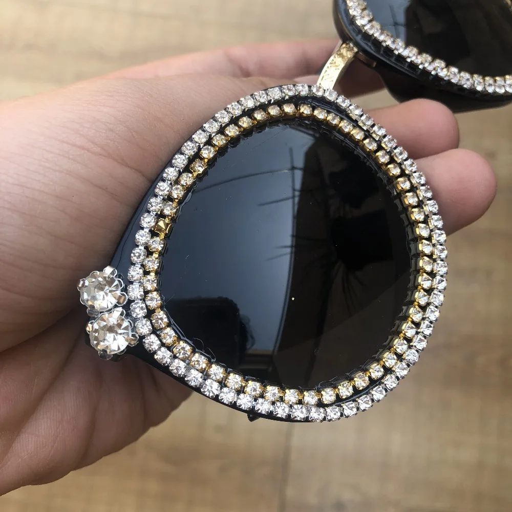 Женские круглые солнцезащитные очки кошачий глаз с металлическими бриллиантами