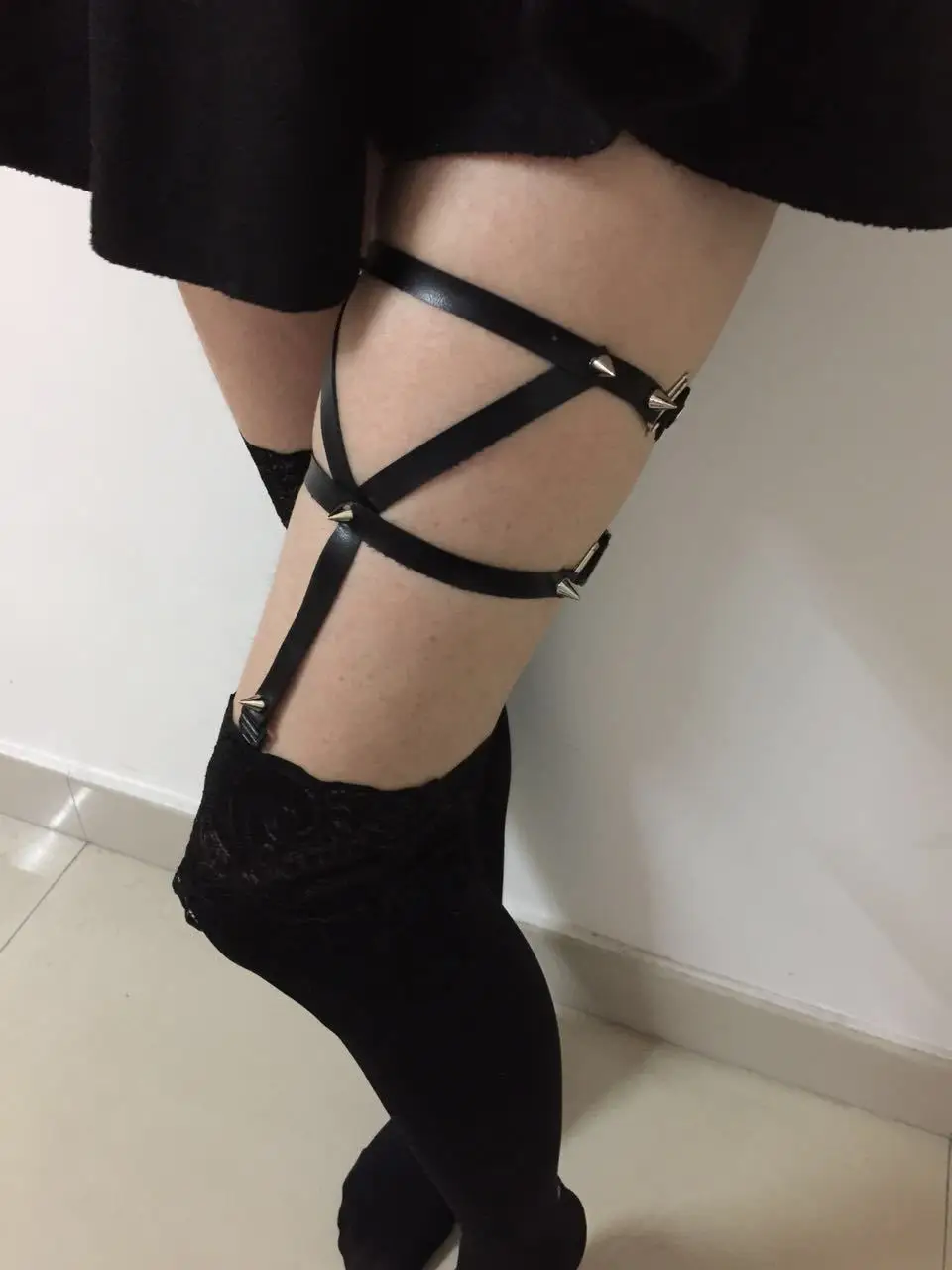 

Fashion Harajuku Garters Belts Doule Line Long Rivet Pub Girl gifts 2015 Sexy leather Ring Thigh for leg Harness