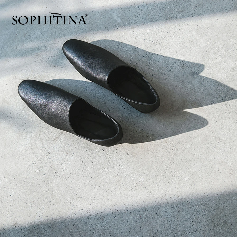 SOPHITINA/Повседневная женская обувь на плоской подошве в лаконичном дизайне.