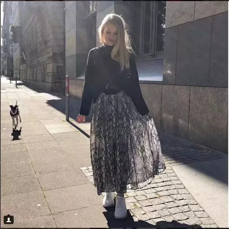 Со змеиным принтом плиссированные юбки Для женщин Винтаж осень High Street змея