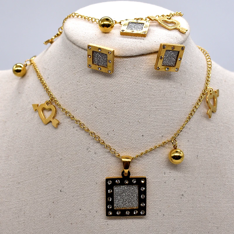 AMUMIU wholesale womens pendants necklaces earrings bracelet sets engagement jewelry set Heart Love casual accessories KTZ040 | Украшения и