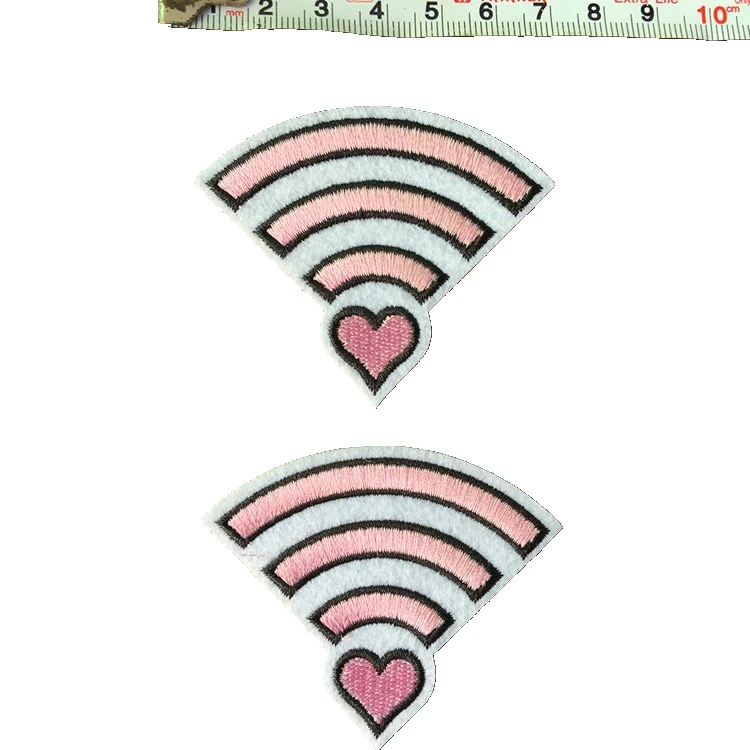 5 шт. розовое сердце WI-FI вышитые патчи для одежды пальто обувь художественного