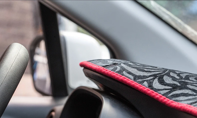Lsrtw2017 плюшевые силикагель салона коврики для защиты от солнца Light Pad для Trumpchi Gs3