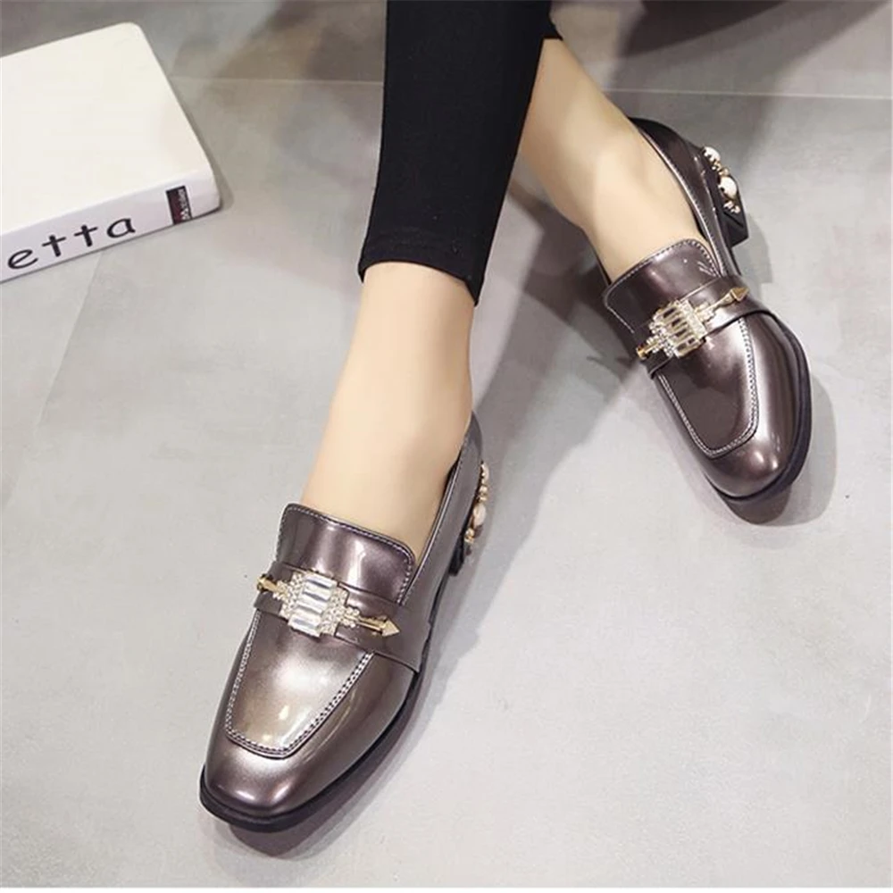 

Маленькие кожаные туфли для женщин в английском стиле, новинка 2019, Студенческая Корейская версия, женские модные туфли на толстой подошве, ж...