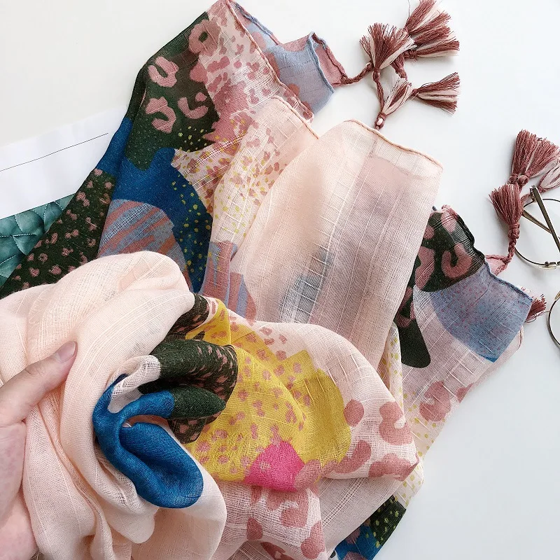 2019 Hot Sale Beautiful Leopard Tassel Scarves Shawls Cotton Ink Painting Beach Wrap Scarf Hijab Muffler Free Shipping |