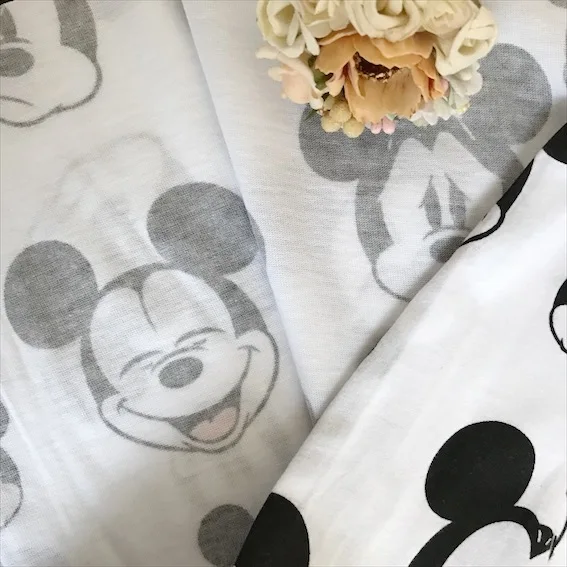 Милая винтажная эластичная трикотажная хлопковая ткань с Микки Маусом для шитья