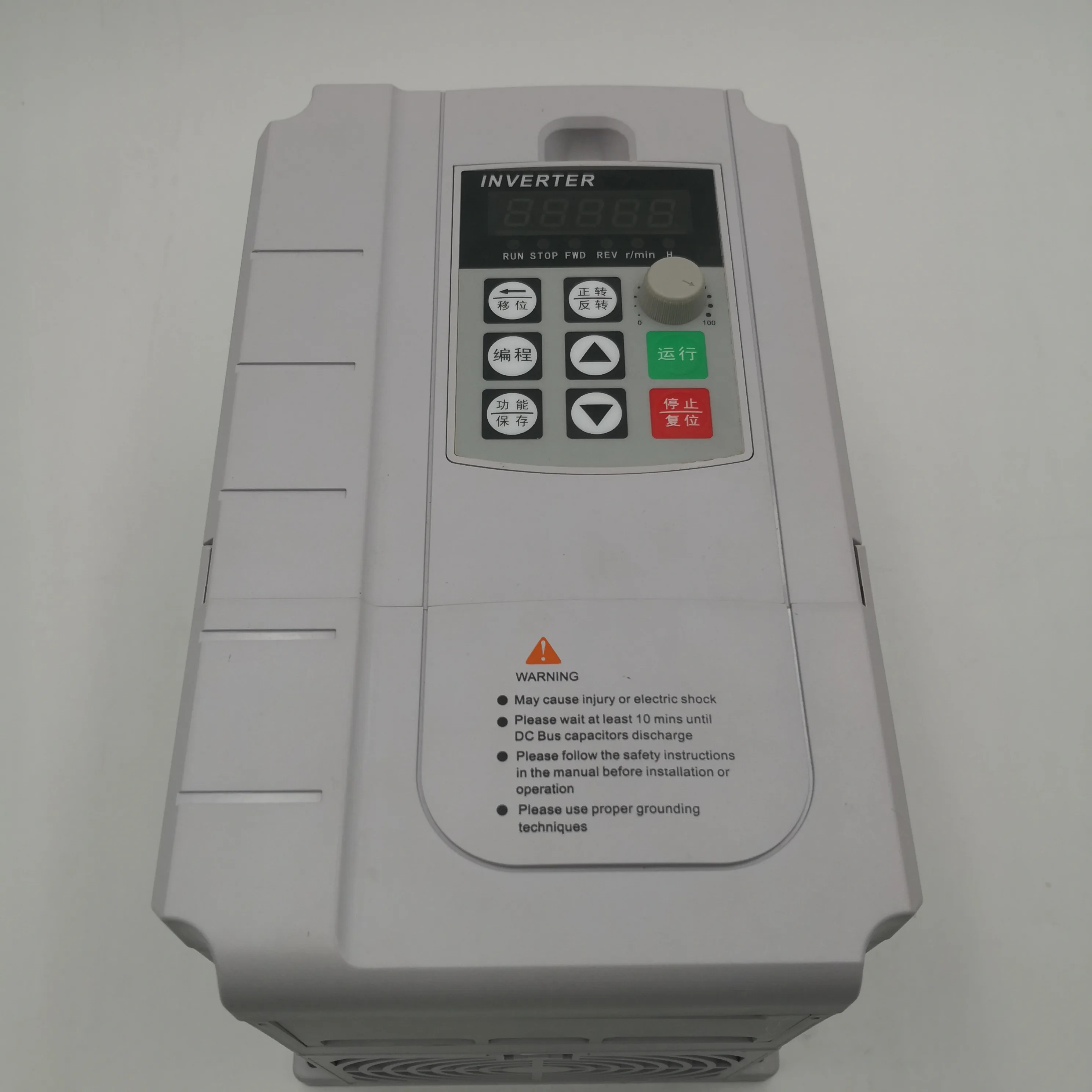 5.5kW 220V White Преобразователь частоты 50 Гц 60 Гц XSY-AT1 3P 220 В выход ЧПУ шпиндель управления скоростью двигателя VFD конвертер - Цвет: 5.5kW 220V White