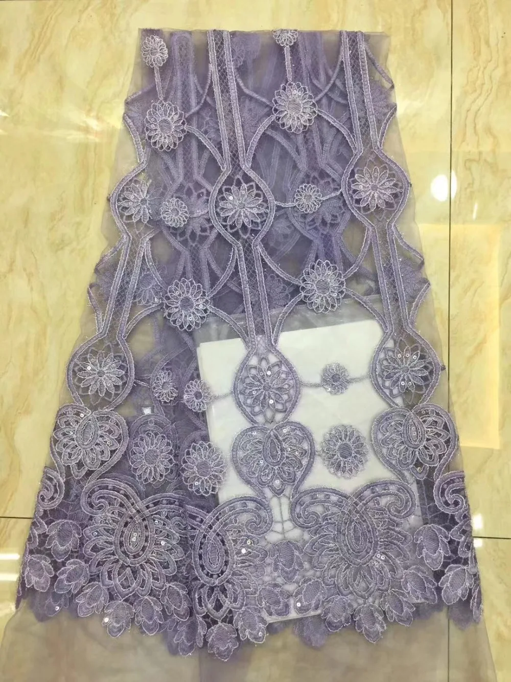 

African Lace Fabric 2019 Embroidered Nigerian Laces Fabric Bridal High Quality French Tulle Lace Fabric For Women ML7308