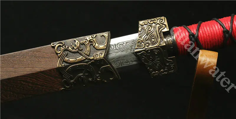 

42"1095 CARBON STEEL BLADE HAS CARVING ROSEWOOD CHINESE HAN SWORD
