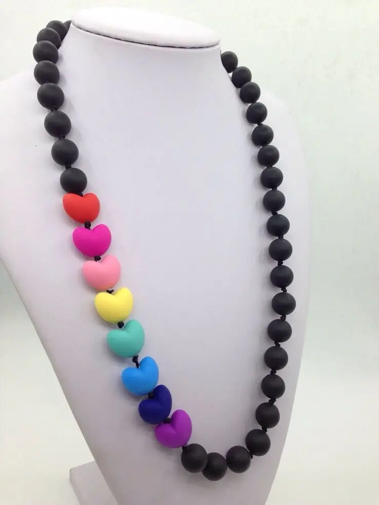 Пищевое Силиконовое ожерелье для прорезывания зубов с сердечками детское
