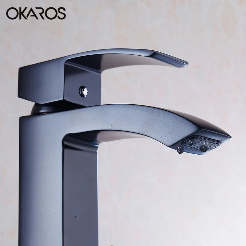 Смеситель для раковины OKAROS из твердой латуни хромированный черный с одной ручкой
